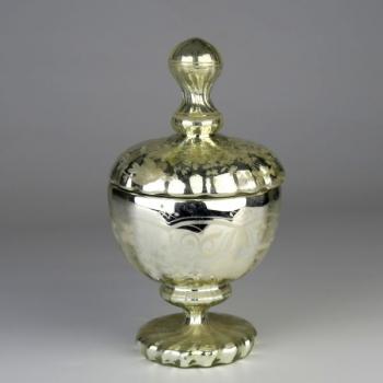 Dóza s víkem Dóza s víkem